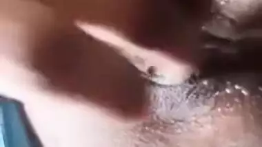 Desi exposes naked pussy without any sense of shame and touches it