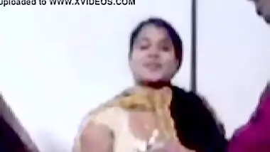 380px x 214px - Indian Blowjob Of A Desi College Girl During The Class indian sex video