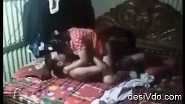 Gandi Mom Sex Videos - Son Placed A Camera And Recoded Mom Dad Sex Tape indian sex video