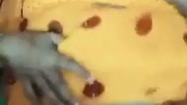 Saree XNXX sex video of yellow saree aunt