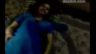 380px x 214px - Desi Guy Having Fun With Bhabhi indian sex video