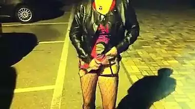 Dutch Milf houdt van knipperen