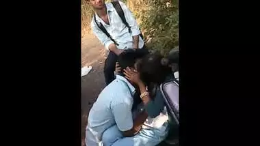 Sex Xxx Outdoor Hindi Mms Audio - College Students Kissing Outdoor Desi Mms Sex Scandal Hindi indian sex video