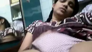 380px x 214px - Indian College Girl Sex On Webcam Video Call indian sex video