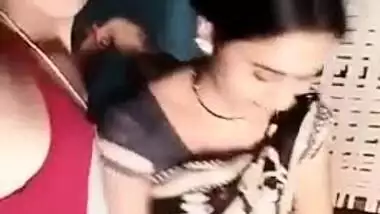 Xvedeostelugu - Bhabi Boobs Sucking By Devar Beautiful Desi Girl Show Tits indian sex video