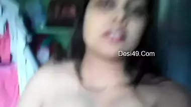 Model with natural breasts wants sex when she touches nipples and twat