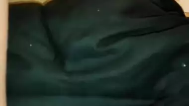 Hardcore Indian Girl Fisting And Moaning
