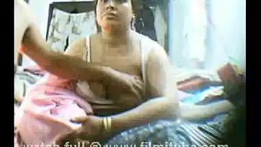 380px x 214px - Mallu Aunty Feel Very Hot indian sex video