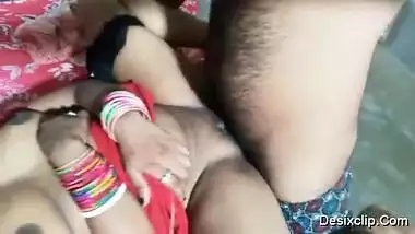 Maid Fucked In Restroom When Parents Not Around indian sex video
