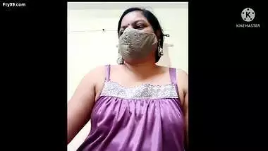 Marathi Divya Aunty On Webcam Show And Dirty Talking With Nude Dance indian  sex video