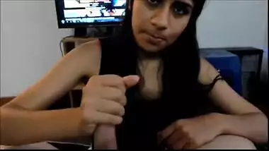Fat Lady Punjabi Fucking - Punjabi Desi Girl Gives Sensual Blowjob Like A Porn Star indian sex video