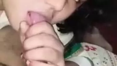 Sexy Indian Wife Blowjob indian sex video