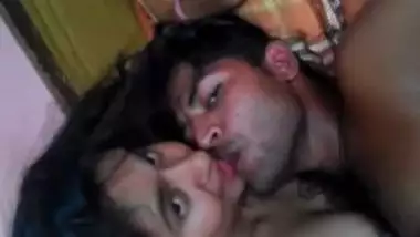 Telugu Vadina Maridi Kissing Hot Sex Videos - Desi Couple Janata Curfew Day Sex indian sex video