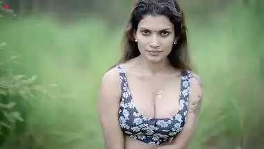 Sex Uala Larki - A Warm Day With Reshmi R Nair indian sex video