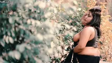 Big Boobs Model Indrani Photoshoot Video 2 indian sex video