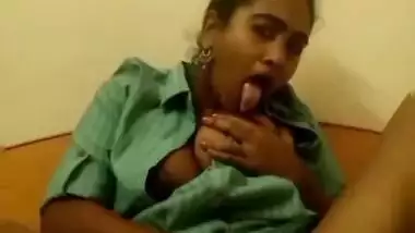 Trivandrum Mallu Hot Girl Pussy Fingering indian sex video
