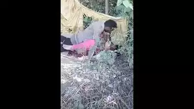 Desi Sex Movie Of Village Prostitute Fucking Outdoor With Client indian sex  video