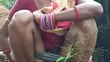 380px x 214px - Odia Desi Xxx Chick Pissing Outdoors On Selfie Camera indian sex video