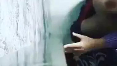 Bra Seller Sex On Fuqer - Fucking Ass Of Kashmir School Girl In Toilet indian sex video