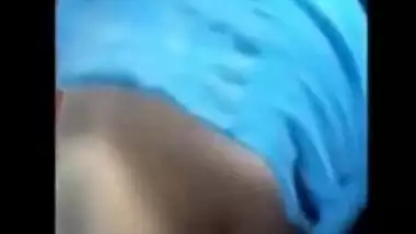 Desi Girl Fingering Her Vagina indian sex video