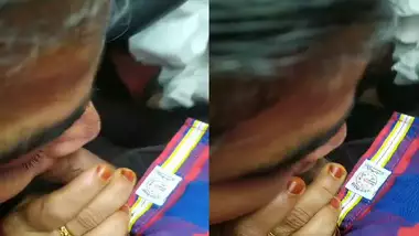 Car Blowjob While Fingerig - Hot Mallu Aunty Blowjob In Car With Her Boyfriend indian tube porno on  Bestsexpornx.com