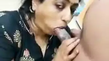 Kannur Ammayi Tamil Wife Sucking Young Dick indian sex video