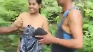 Lokal Odia Sexvidio - Odia Cheating Wife Outdoor Fucking Caught By Village People indian sex video