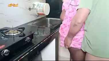 Xxx Hd Bihar Kichan - Desi Couple Homemade Hardcore Doggy Style Pussy Fucking In Kitchen Room At  Full Romantic indian sex video