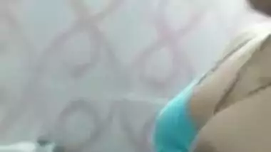 Chesty Indian housewife sneaks in bathroom for quick XXX solo fun
