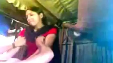 380px x 214px - Hot Bhojpuri Bhabhi Showing Ass For Sex indian sex video