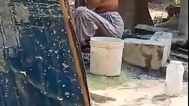 Saxybfhd - Village Bhabhi Nude Bath Outdoors Hidden Cam indian sex video