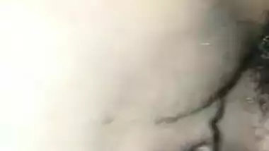 Desi slut has XXX sex with hung boy who makes MMS video for friends