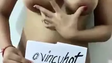 Cute Babe Nude Tease